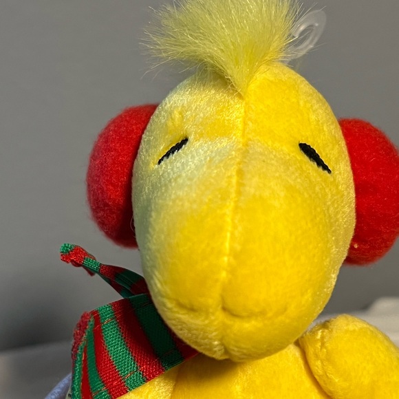 Peanuts stuffed Woodstock. - Picture 7 of 8